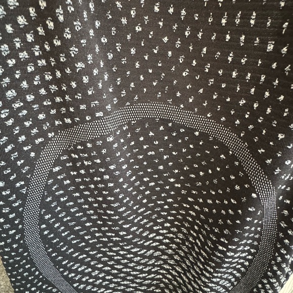 Swiftly Tech High Neck Racerback Tank Top 2.0
Hip Length - Picture 3 of 4